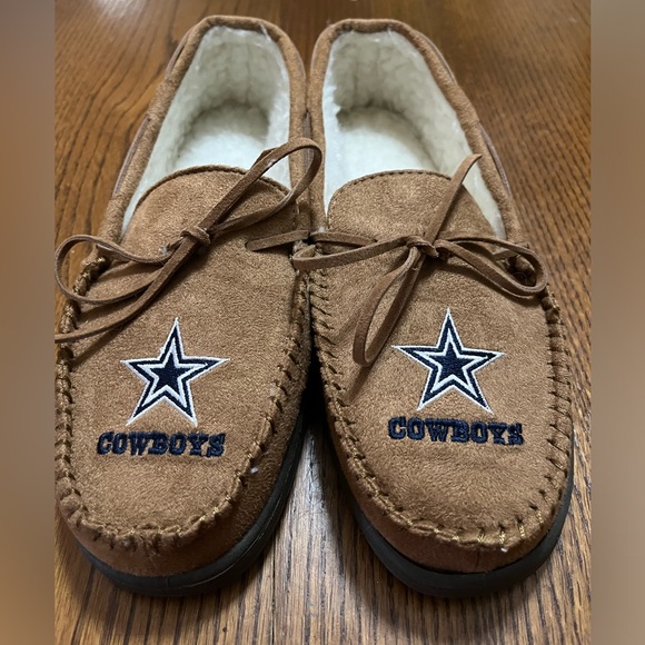Mens Dallas Cowboys Slippers Sz S - 6/7 - Foco - Picture 2 of 7